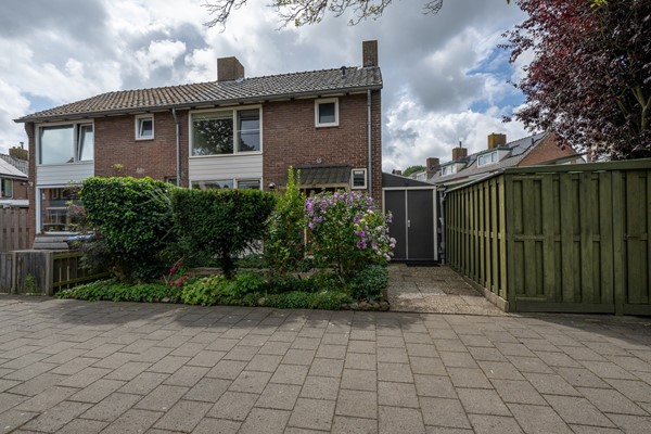 Te koop: Pelikaanstraat 17, 1561 HM Krommenie